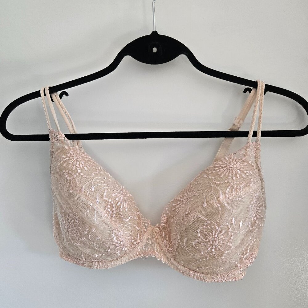 Marie Jo Light Pink Embroidered Bra